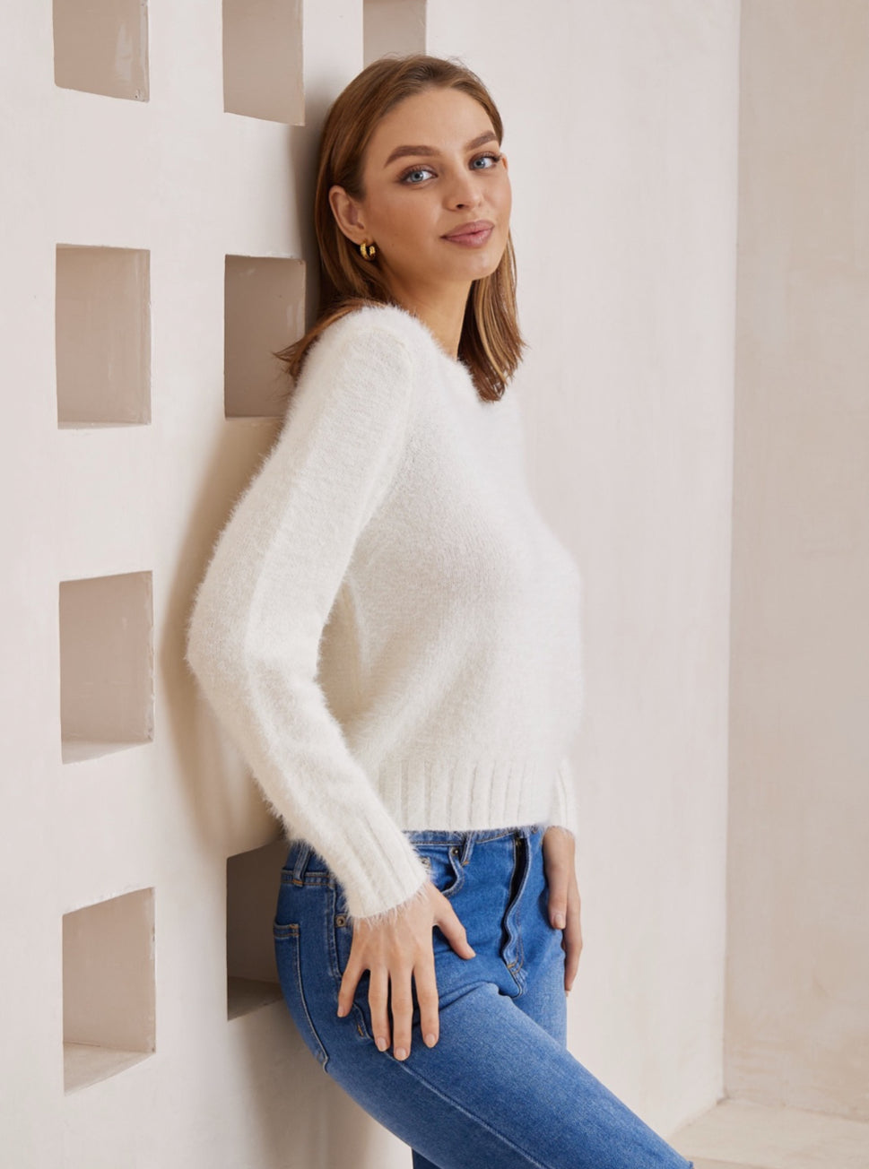 Tully White Fluffy Knit